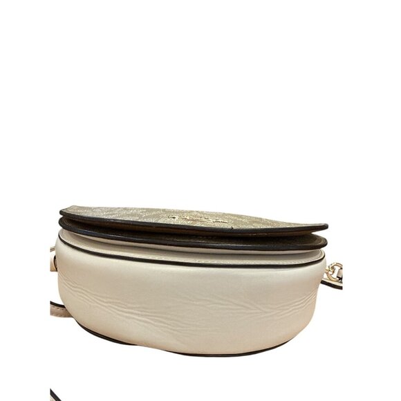 Coach Signature Canvas Ellen Beige Crossbody Bag With Magnetic Closure Good EUC - Picture 3 of 11